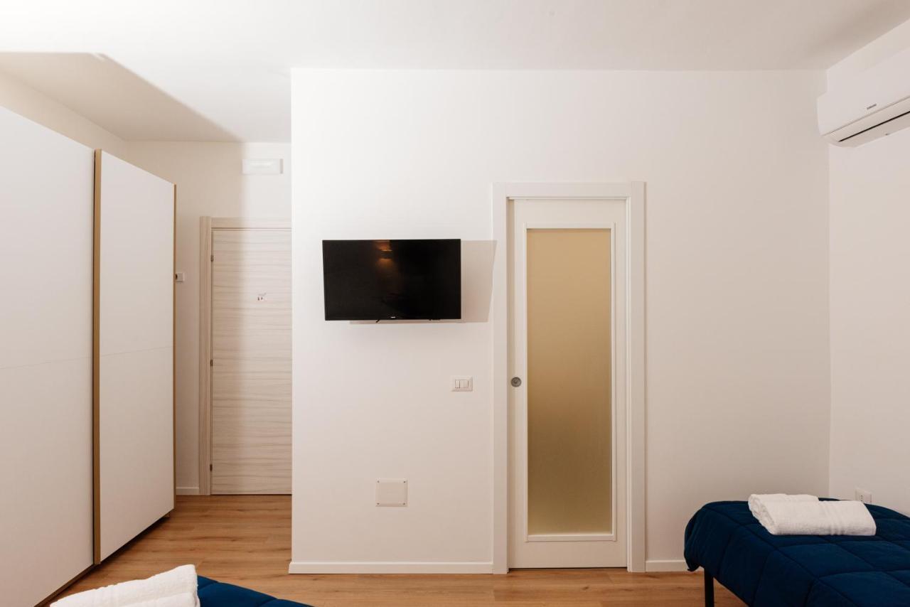 Отель La Casa Di Ambra Порто-Торрес Экстерьер фото